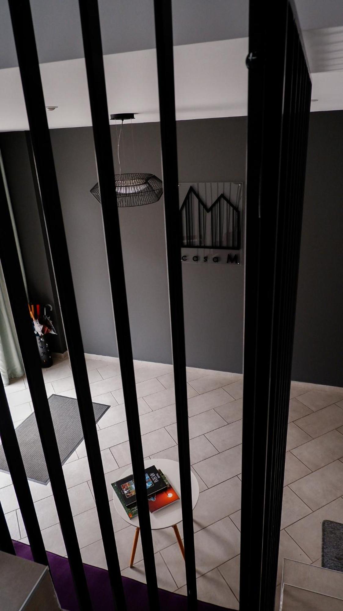 ホテル Casa M オラデア エクステリア 写真
